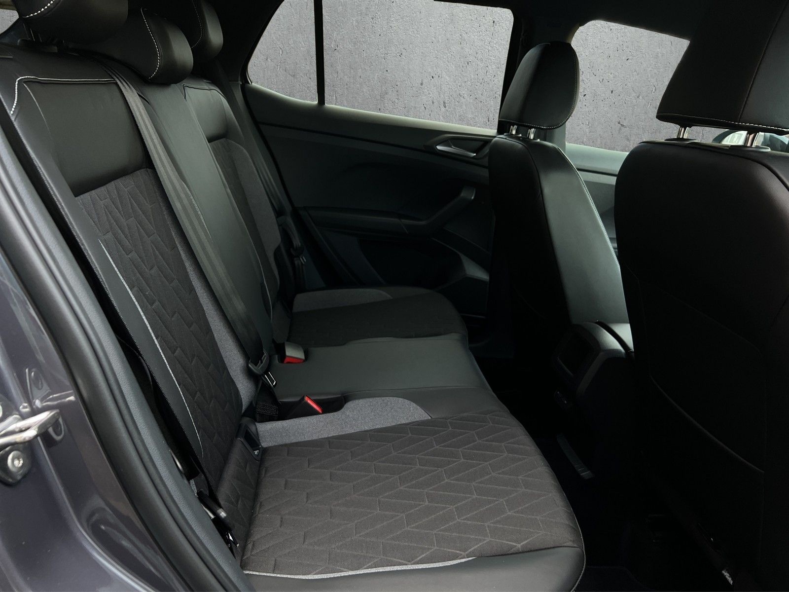 Volkswagen T-Cross 1.0 TSI Goal DSG foto 21