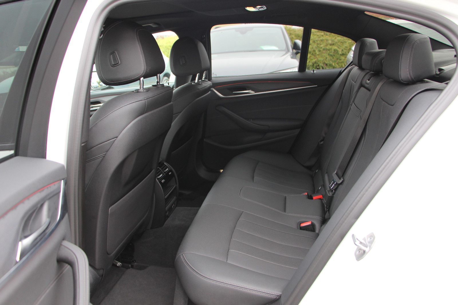 BMW 5 Limousine 520 d xDrive M Sport foto 18
