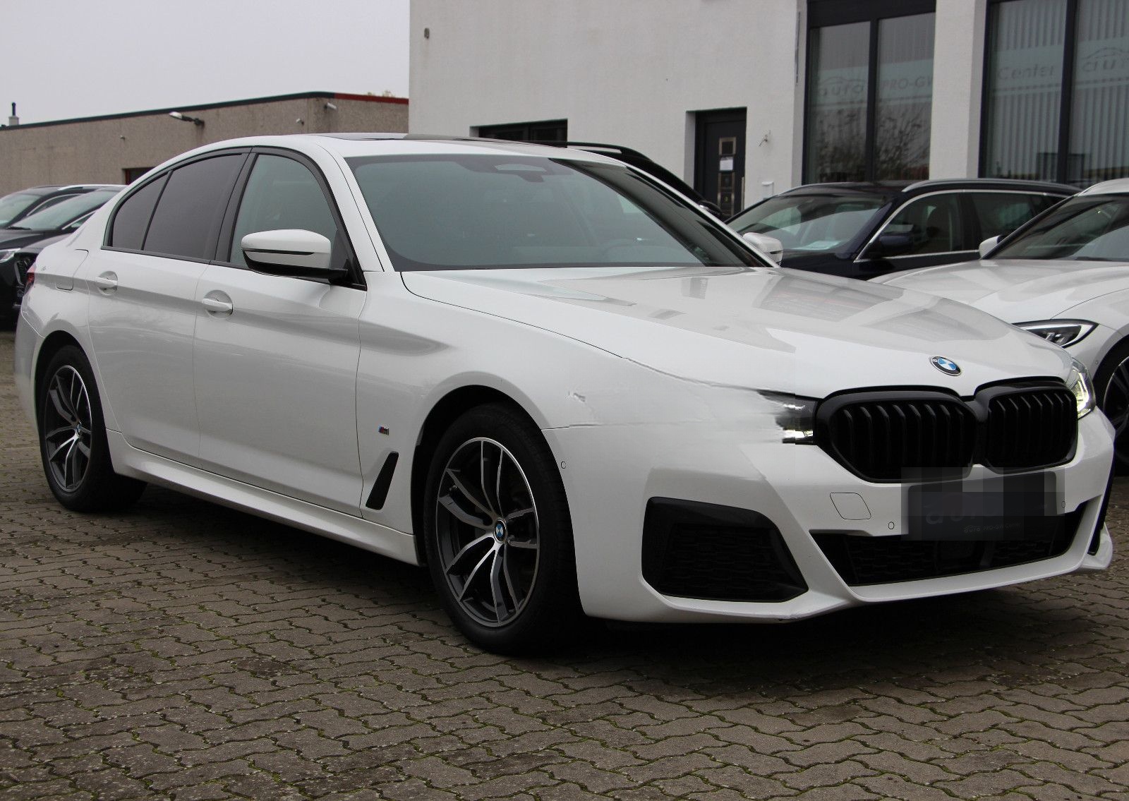 BMW 5 Limousine 520 d xDrive M Sport foto 3