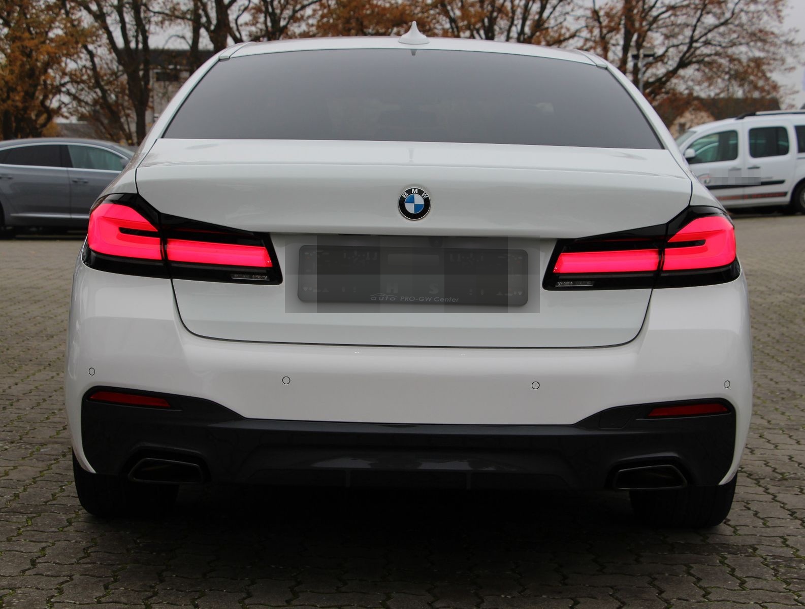 BMW 5 Limousine 520 d xDrive M Sport foto 5