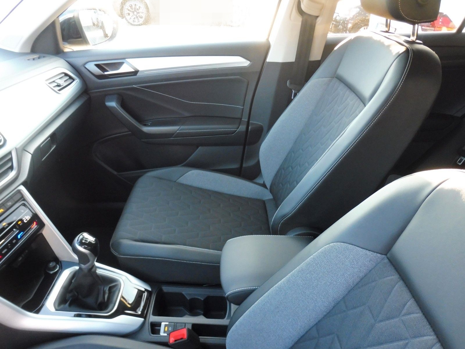 Volkswagen T-Roc 1.0 TSI GOAL/ACC/DigitalCockpit/LED/Nr. 68 foto 8
