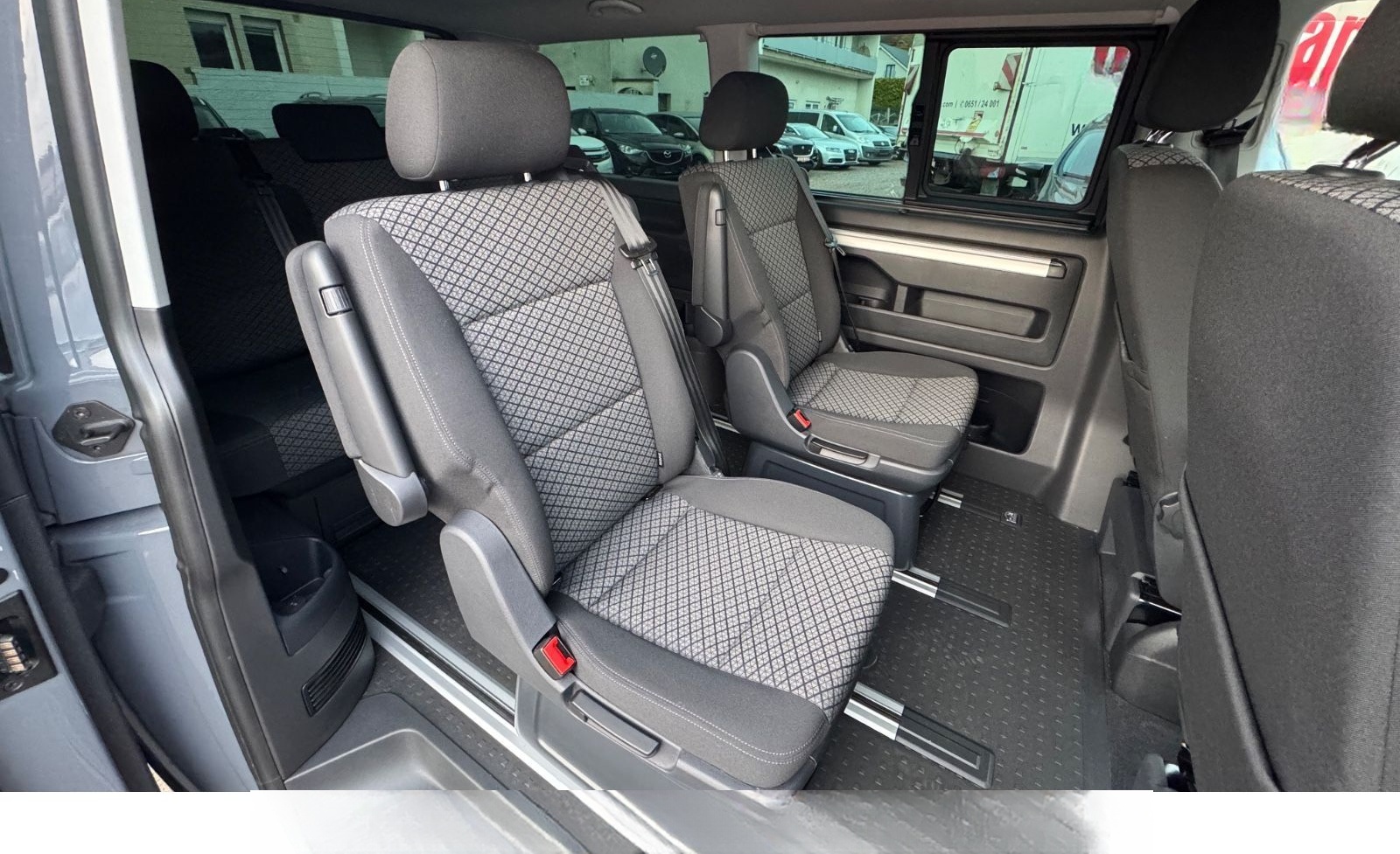 Volkswagen T6.1 Multivan * AUS 1.HAND * ACC * LED * NAVI * foto 12