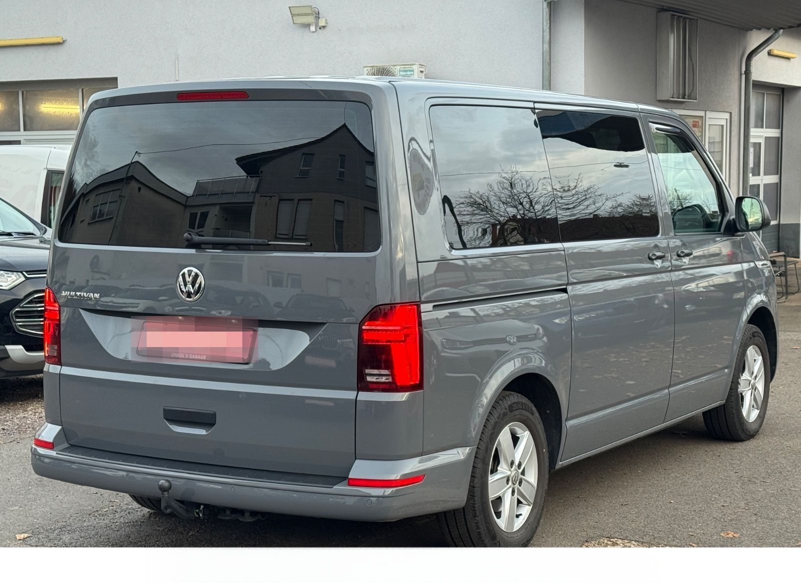 Volkswagen T6.1 Multivan * AUS 1.HAND * ACC * LED * NAVI * foto 3