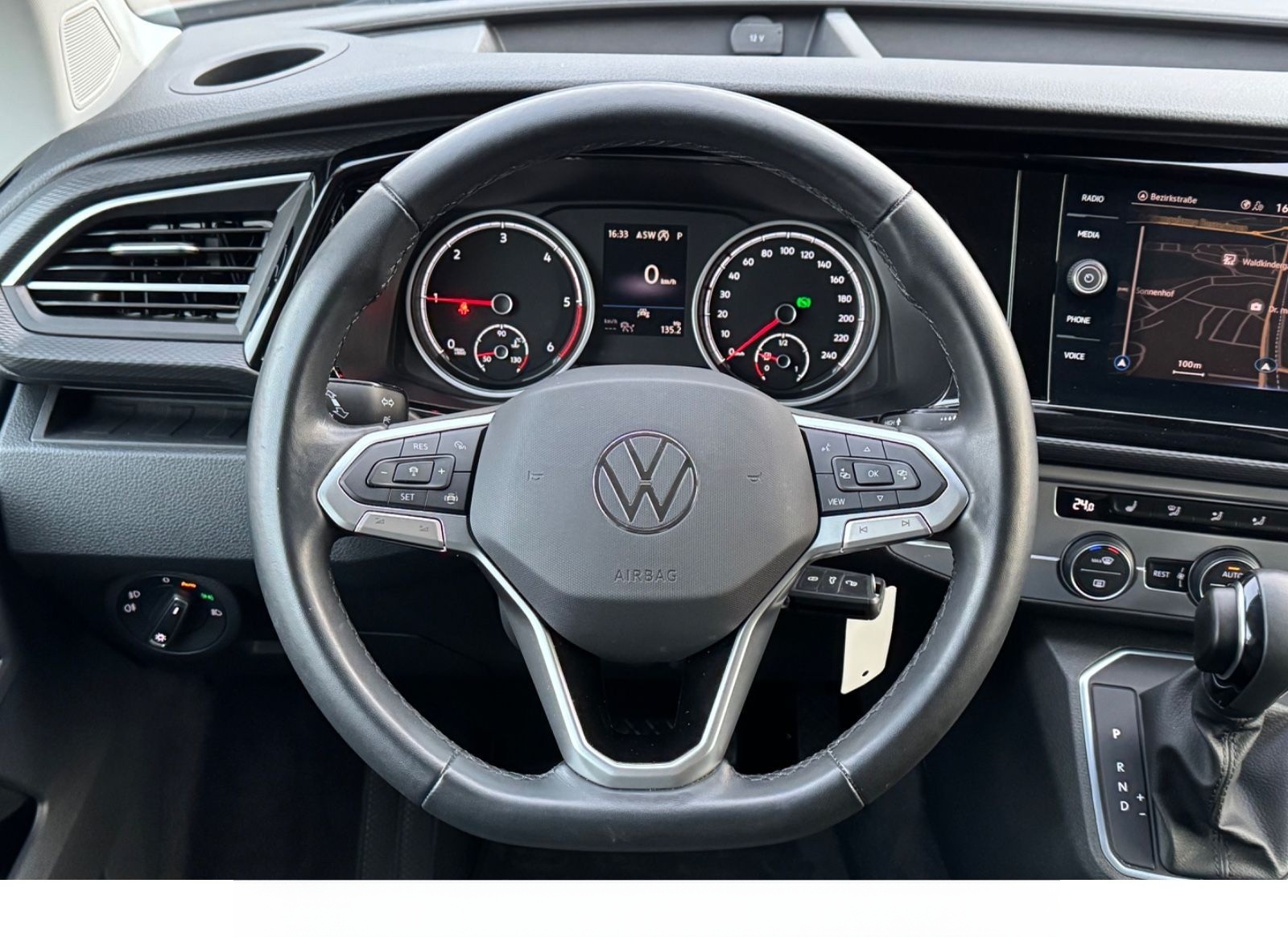 Volkswagen T6.1 Multivan * AUS 1.HAND * ACC * LED * NAVI * foto 6