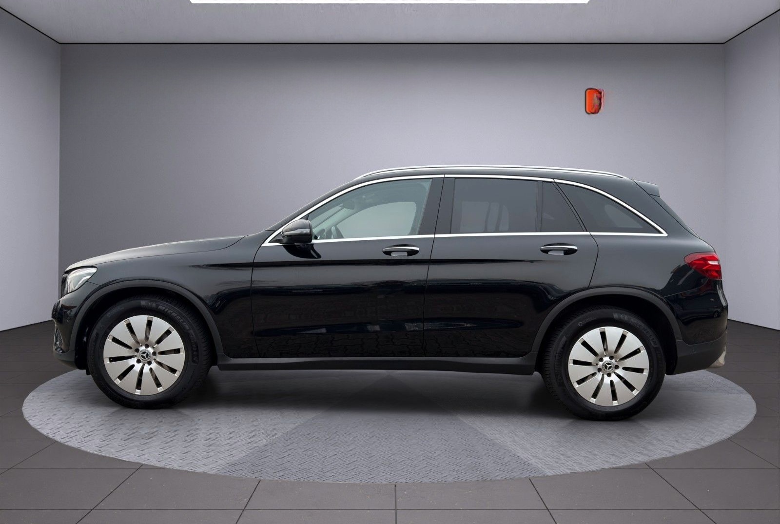 Mercedes-Benz GLC 220d 4Matic LED/Alcantara/AMG Interieur/RFK foto 8