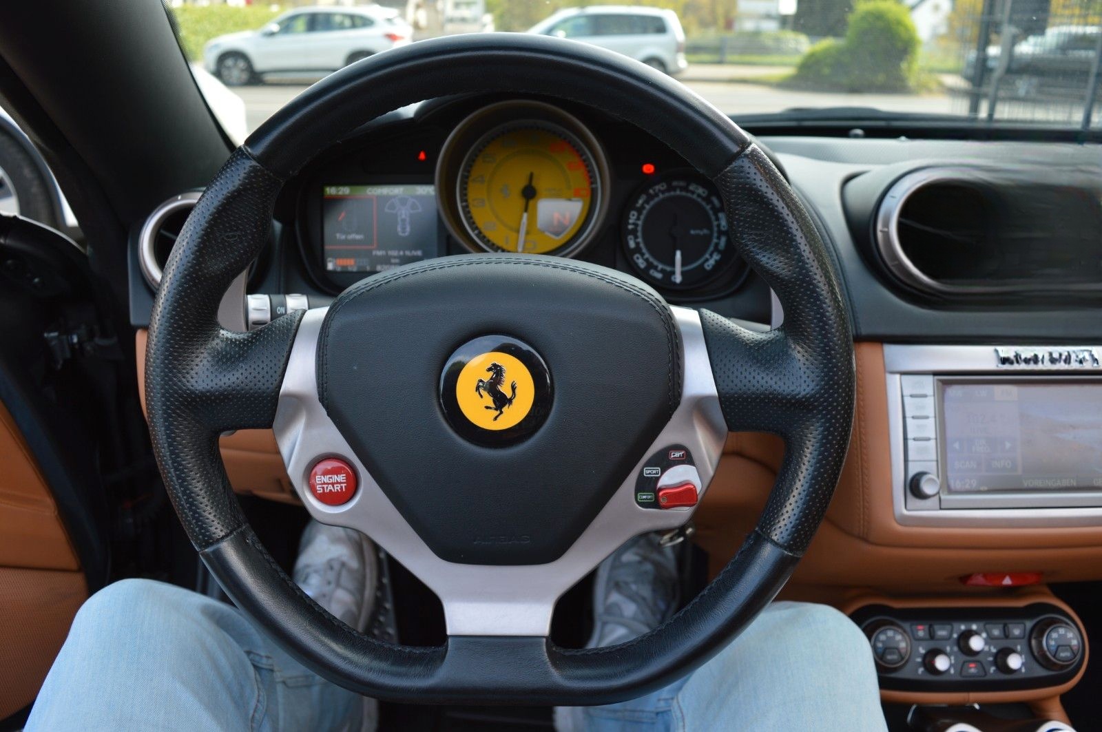 Ferrari California,4,3 V8 Keramik Leder Braun, 20 Zoll foto 20