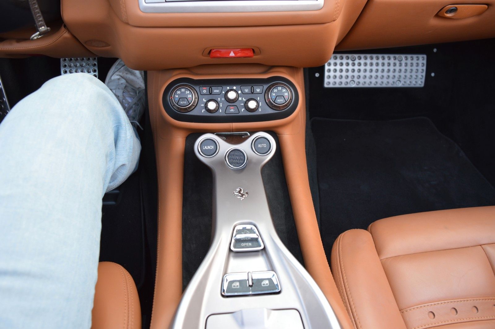 Ferrari California,4,3 V8 Keramik Leder Braun, 20 Zoll foto 22
