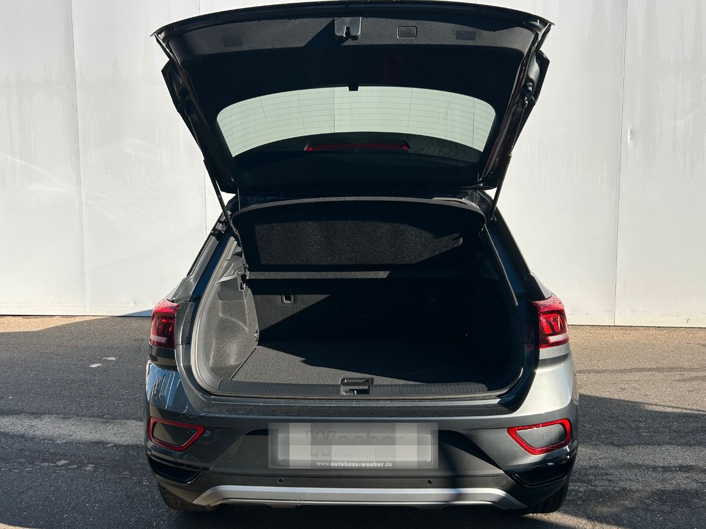 Volkswagen T-Roc 2.0 l TDI DSG Style AHK Navi LED PDC foto 12