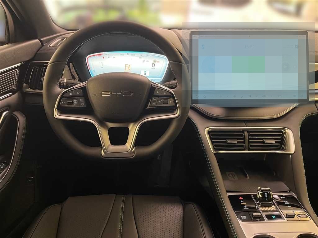 BYD Seal U PHEV Design ALLRAD mit Pano-Schiebedach  foto 12