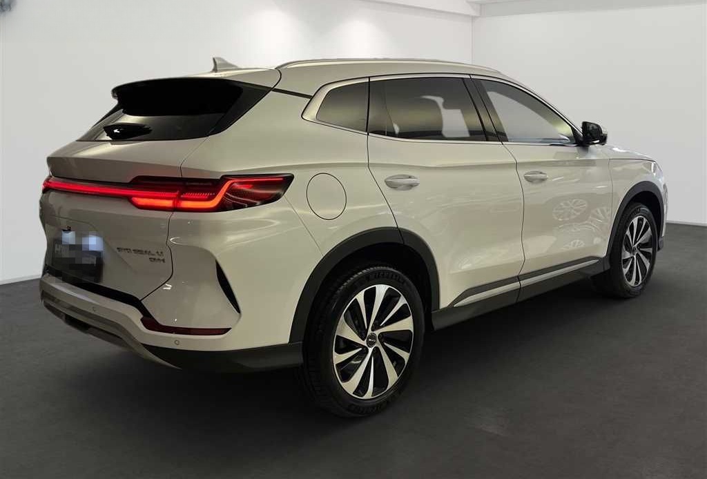 BYD Seal U PHEV Design ALLRAD mit Pano-Schiebedach  foto 4