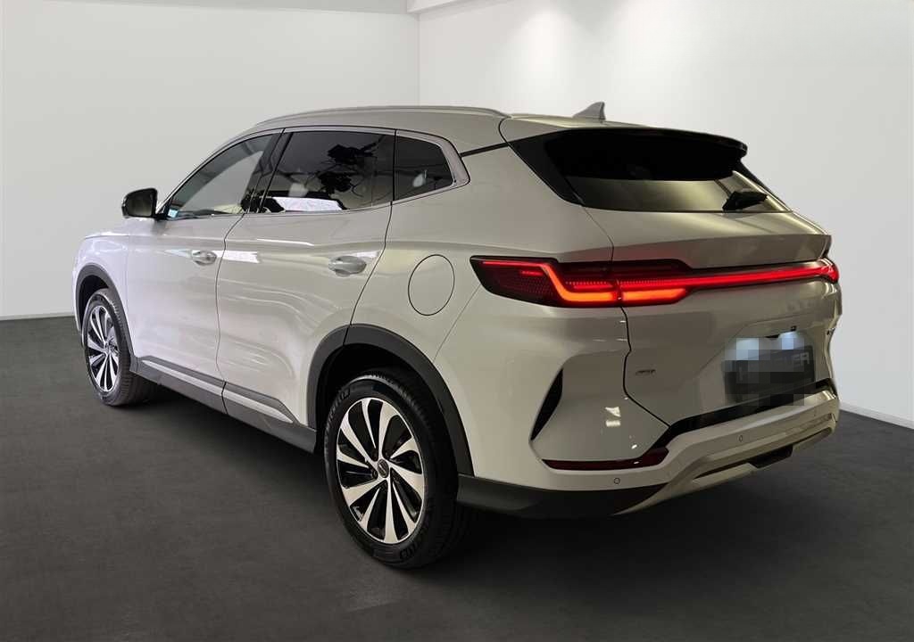 BYD Seal U PHEV Design ALLRAD mit Pano-Schiebedach  foto 5