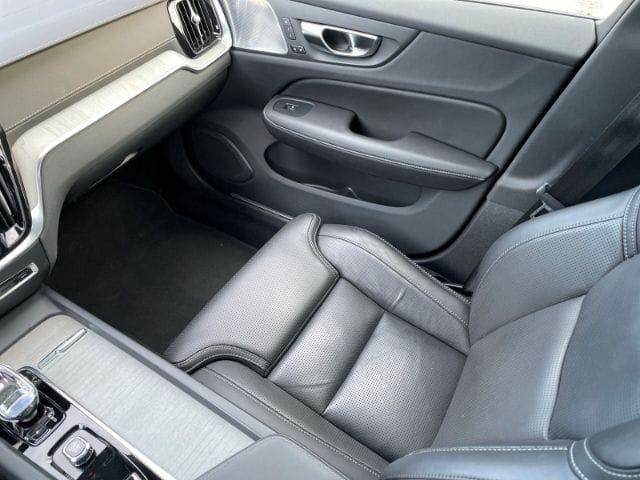 Volvo V60 Cross Country B5 AWD Ultimate Mild-Hybrid Au foto 20