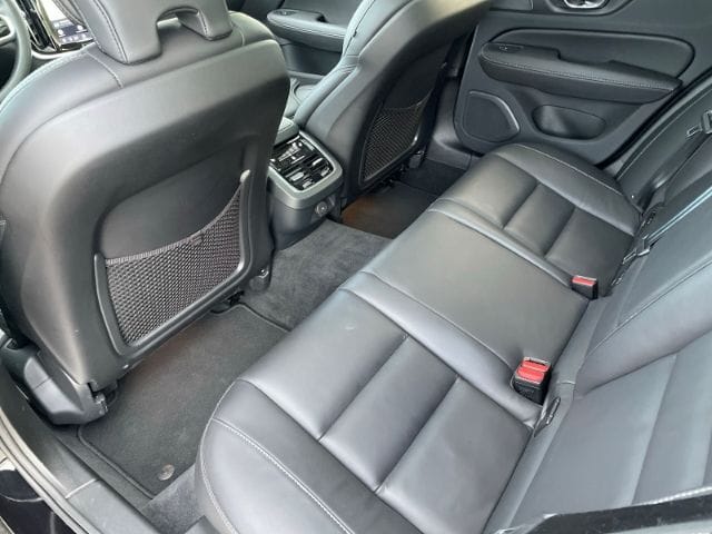 Volvo V60 Cross Country B5 AWD Ultimate Mild-Hybrid Au foto 8