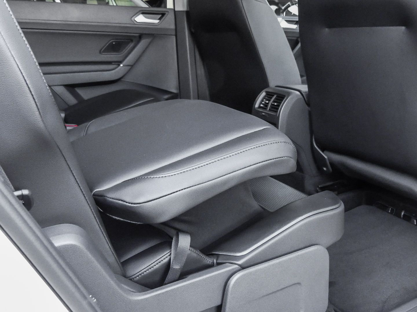 Volkswagen Touran Trendline 2,0 l TDI 7-Gang DSG TAXI foto 20