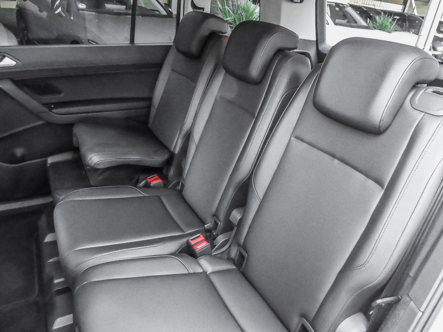 Volkswagen Touran Trendline 2,0 l TDI 7-Gang DSG TAXI foto 23