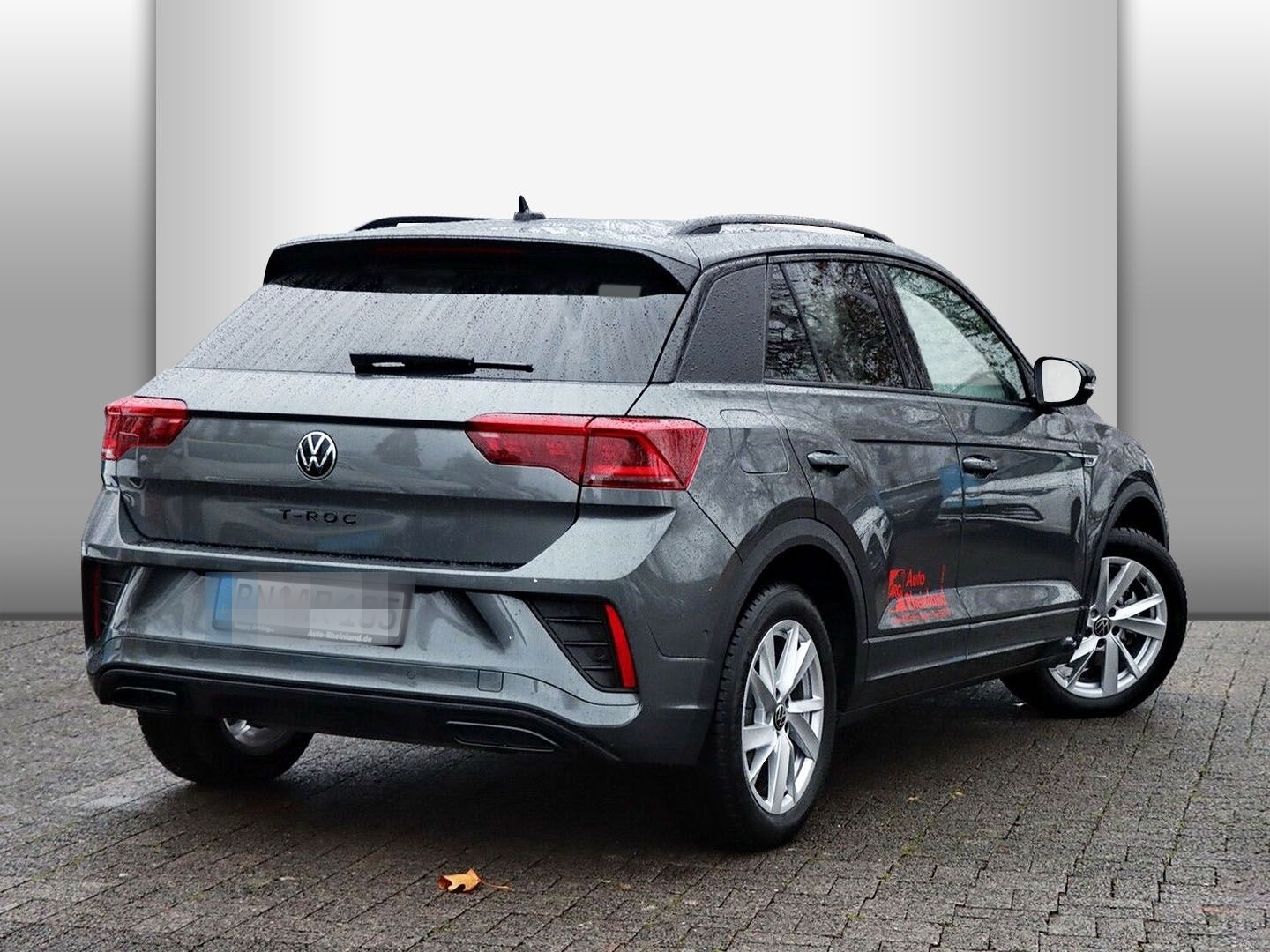 Volkswagen T-Roc R-Line 1.5 TSI OPF DSG AHK/IQ.LIGHT/NAVI/P foto 2