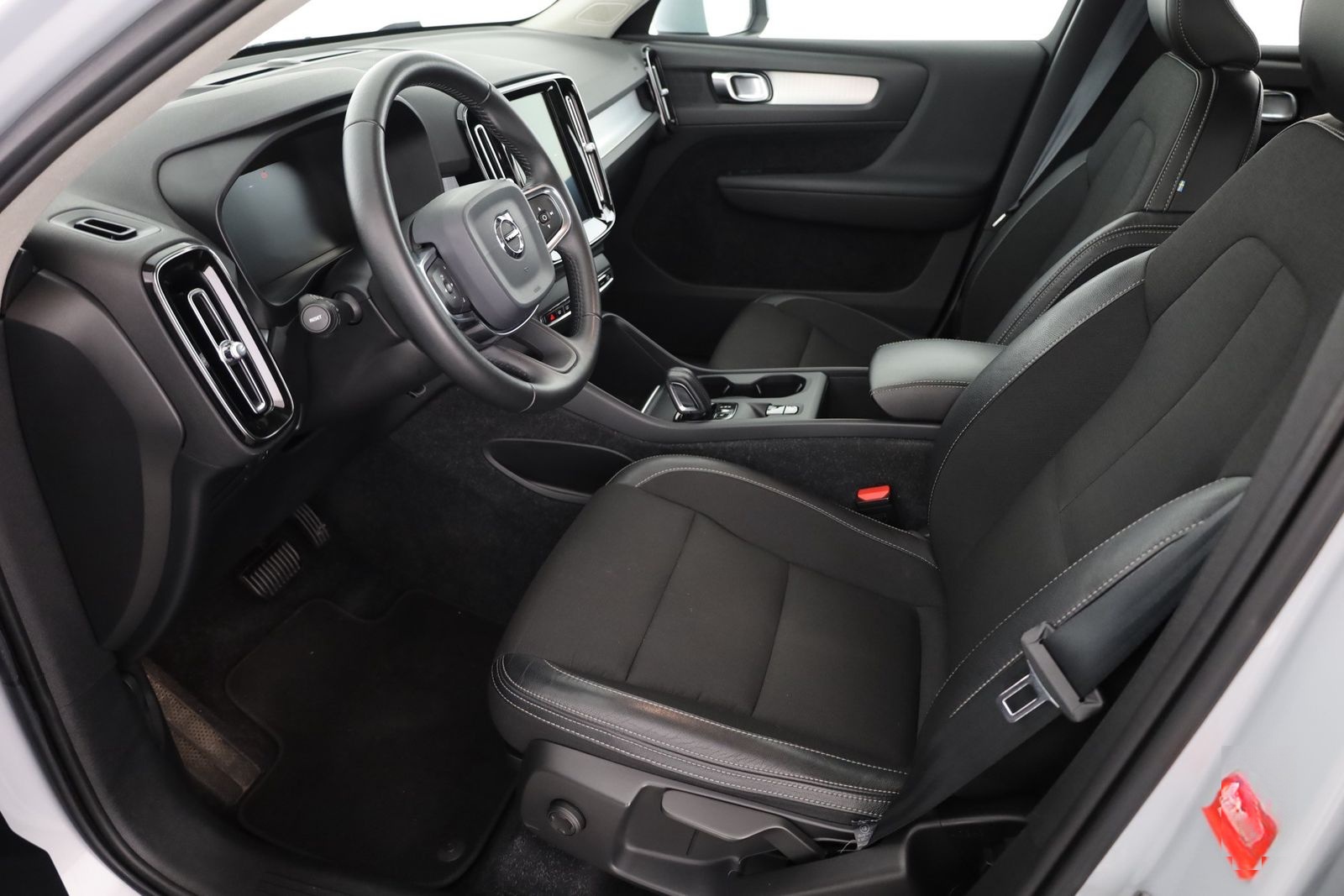 Volvo XC40 T4 Momentum Pro LED Kamera Sitzheizung Navi foto 21