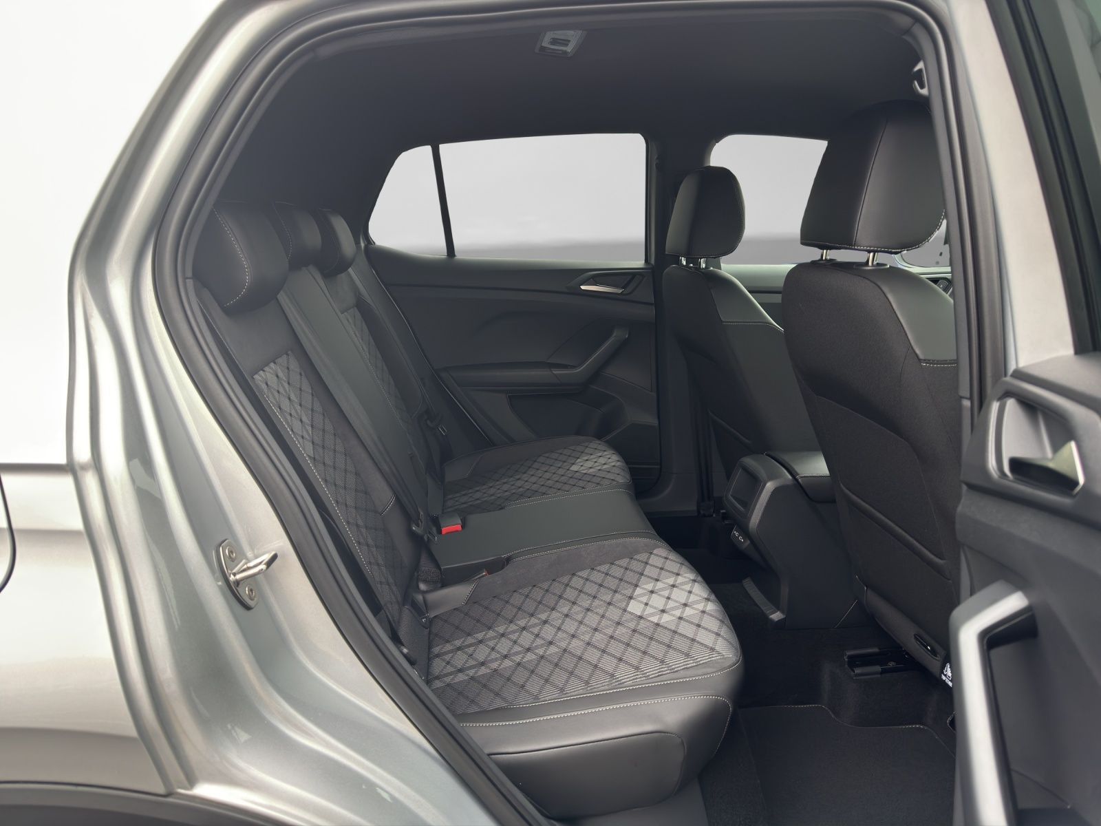 Volkswagen T-Cross 1.0 TSI DSG R-LINE LM18 MATRIX KAMERA AC foto 6