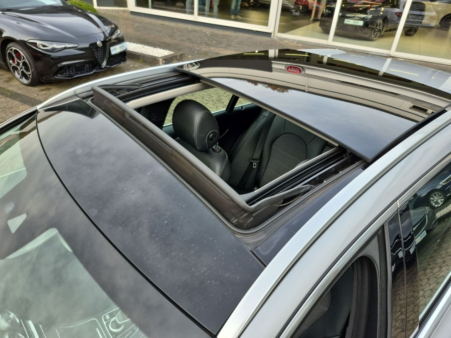 Mercedes-Benz C 300 d T-Modell 4Matic LED CarPlay Burmester PD foto 20