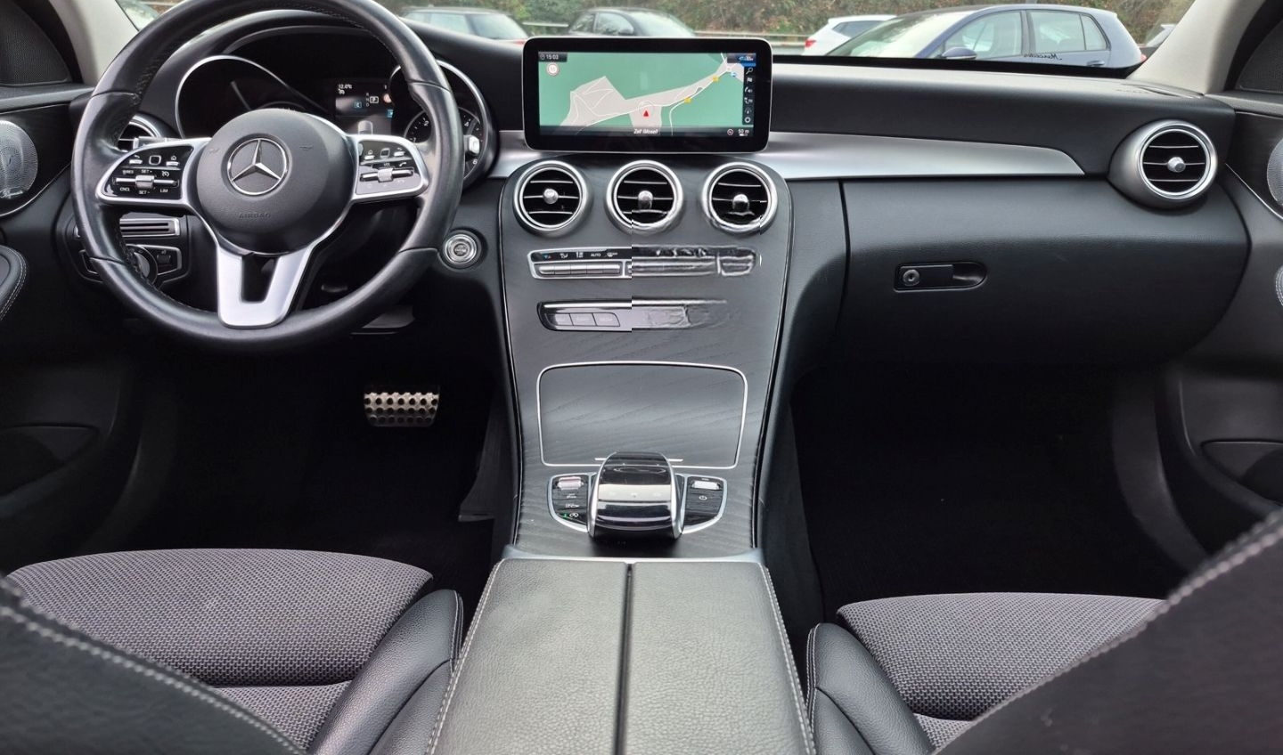 Mercedes-Benz C 300 d T-Modell 4Matic LED CarPlay Burmester PD foto 9