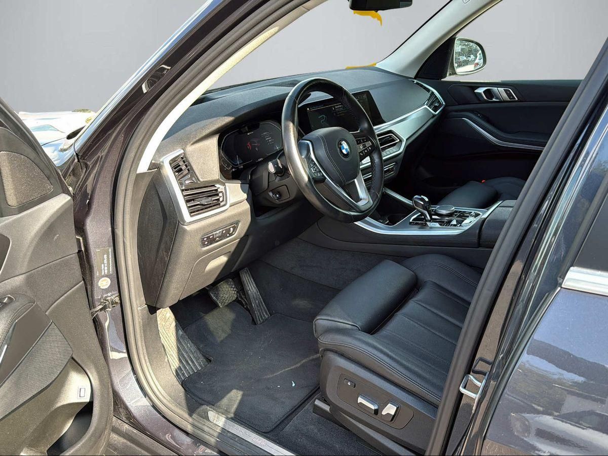 BMW X5 xDrive 45 e Metallic foto 2