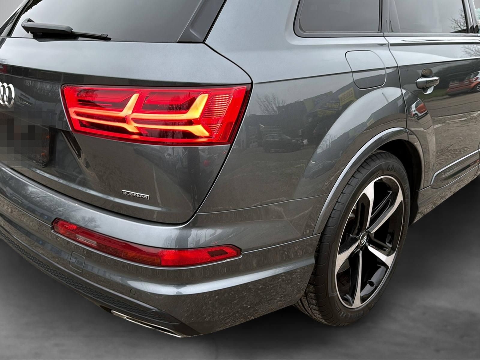 Audi Q7 3.0 TDI quattro 3.0 V6 24V TDI Metallic foto 9