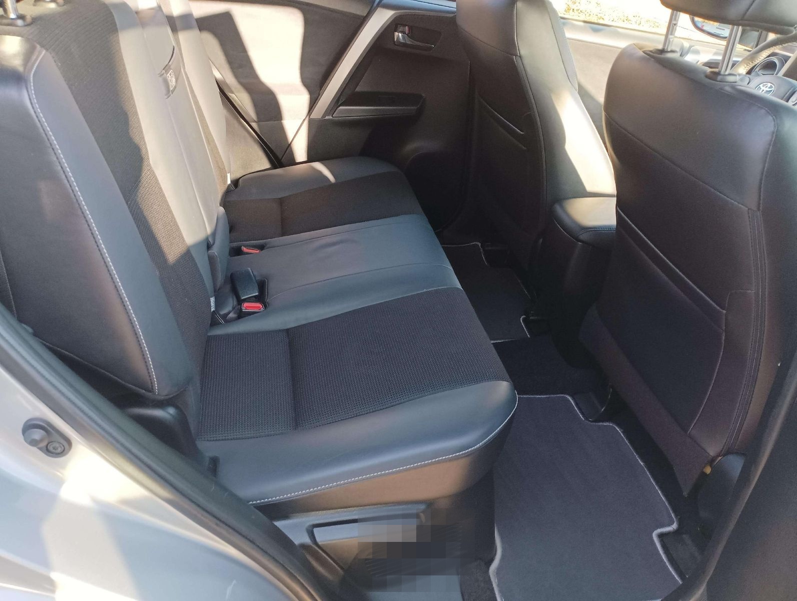 Toyota RAV 4 Style Selection 4x4 * Kamera * SHZ * WSZ * foto 12