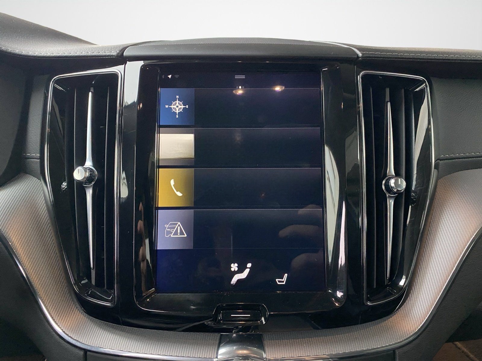 Volvo XC60 B4 Inscription AWD*AHK*SHZ*MMY*ACC*DAB* foto 11