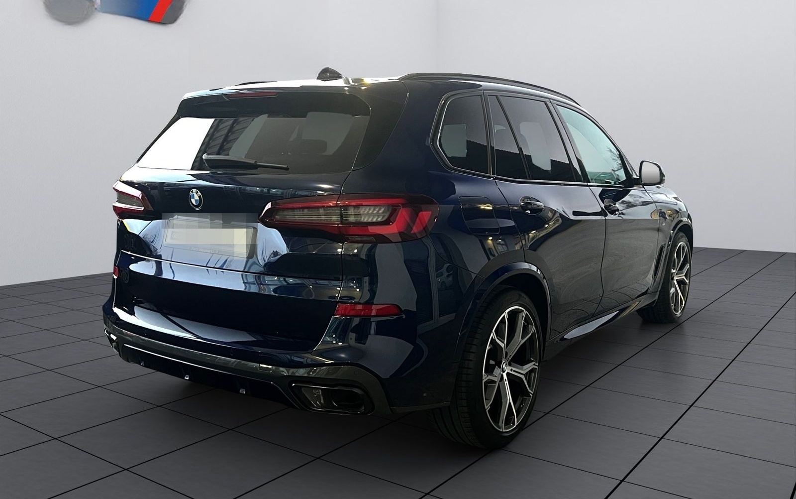 BMW X5 xDrive40d M-Sport NAVI LASER 360° AHK STANDHZ foto 4