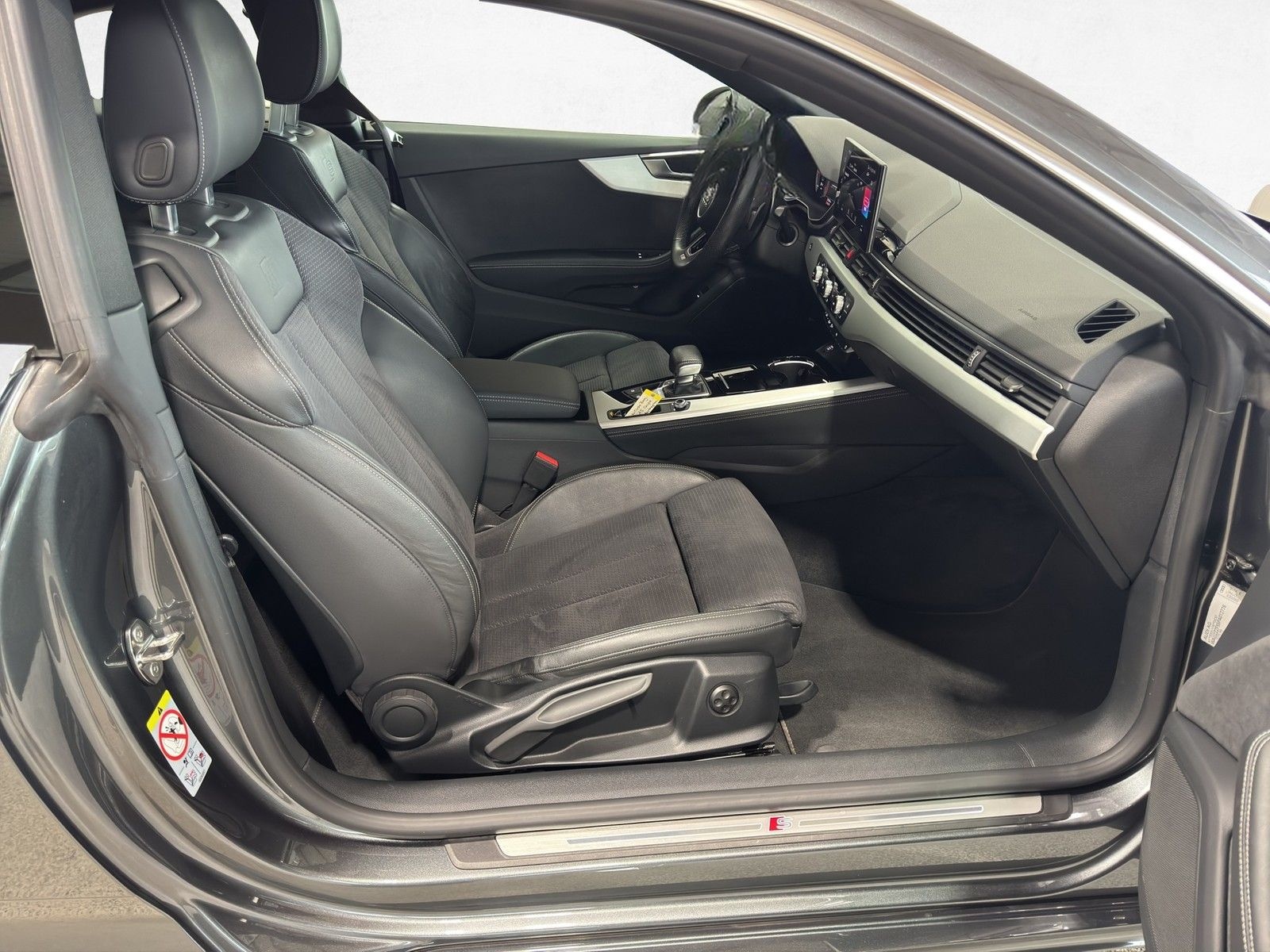 Audi A5 Coupe S line 40 TDI S tronic /Navi/Rückfahrk foto 9