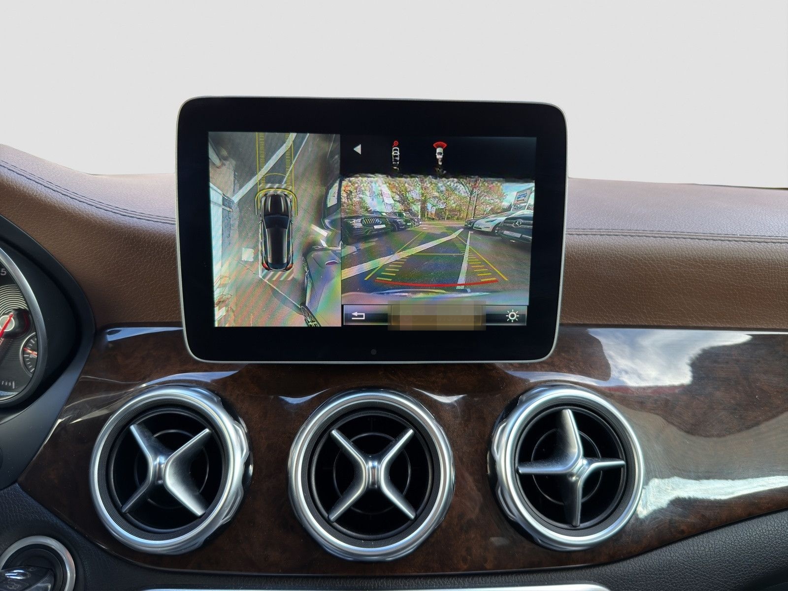 Mercedes-Benz GLA 250 4Matic PANO/360°/KEYL./STHZ/LED/SHZ/NAVI foto 12