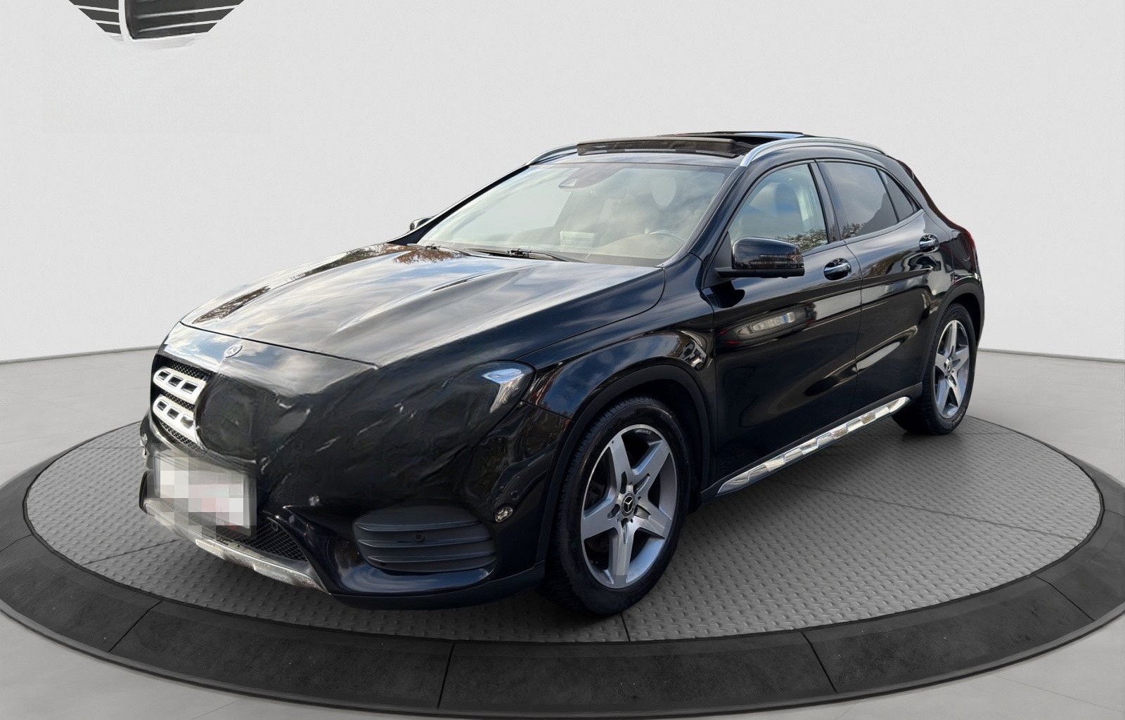 Mercedes-Benz GLA 250 4Matic PANO/360°/KEYL./STHZ/LED/SHZ/NAVI foto 3