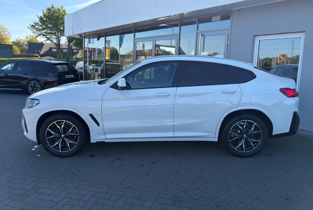 BMW X4 xDrive 20d M Sport Laser AHK HiFi foto 2
