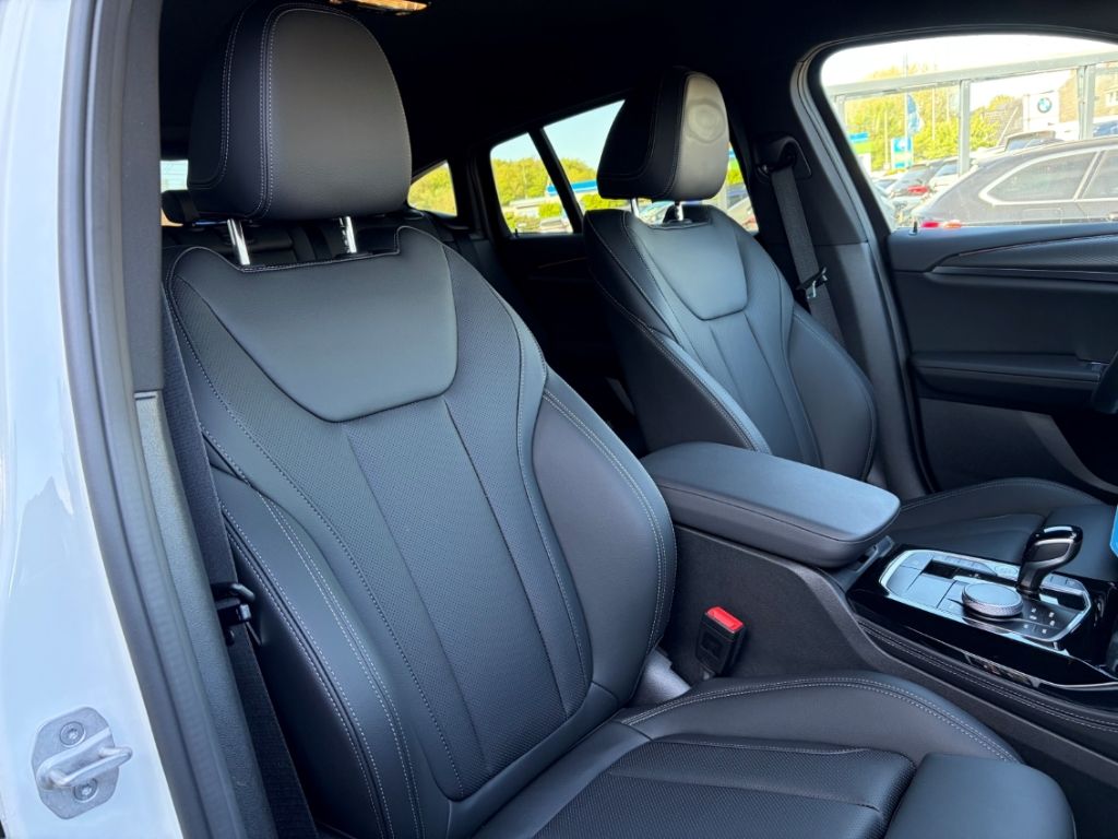 BMW X4 xDrive 20d M Sport Laser AHK HiFi foto 10