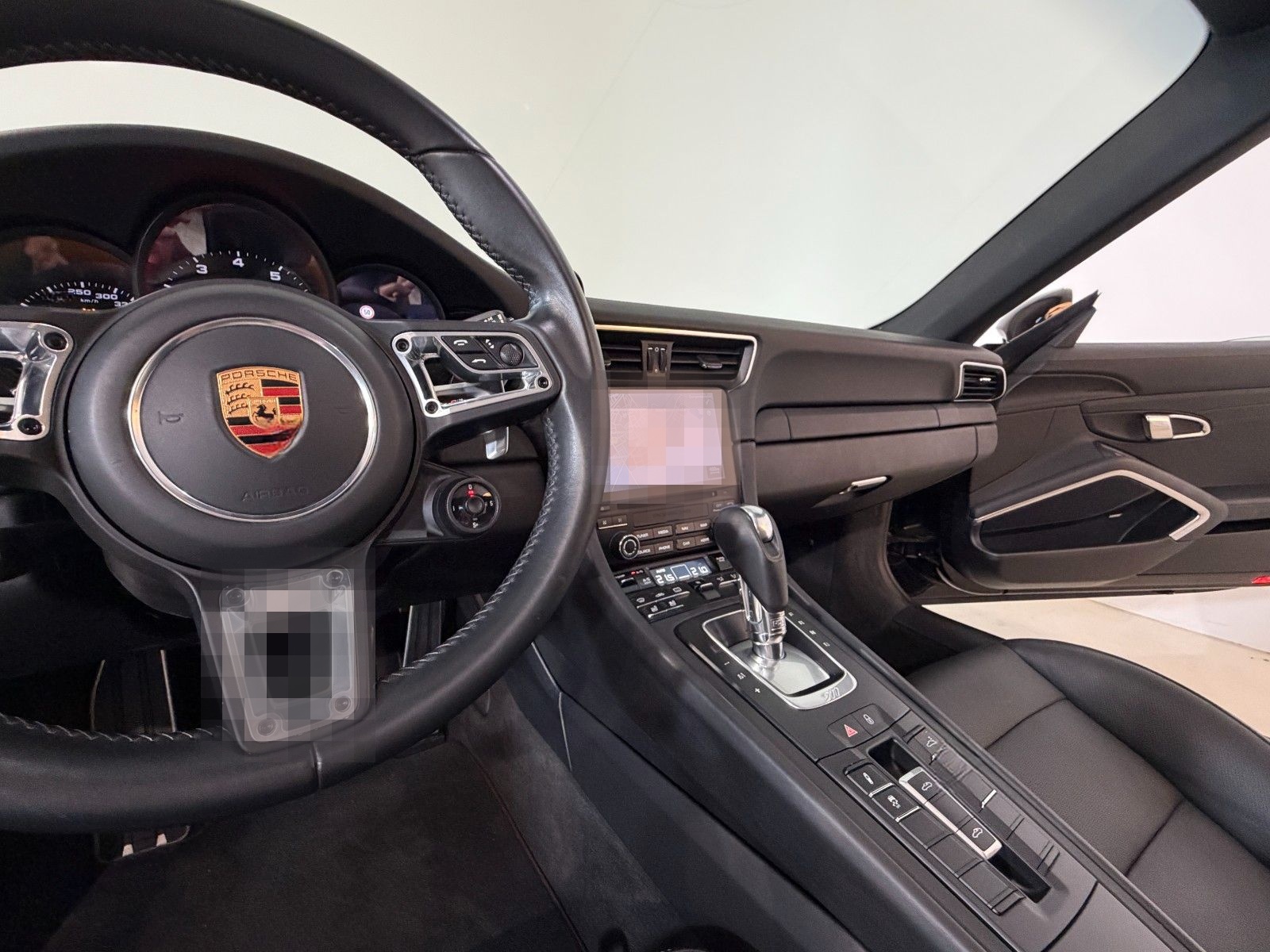 Porsche 911 Targa 4 GTS Traumhafter TOP-Zustand foto 21