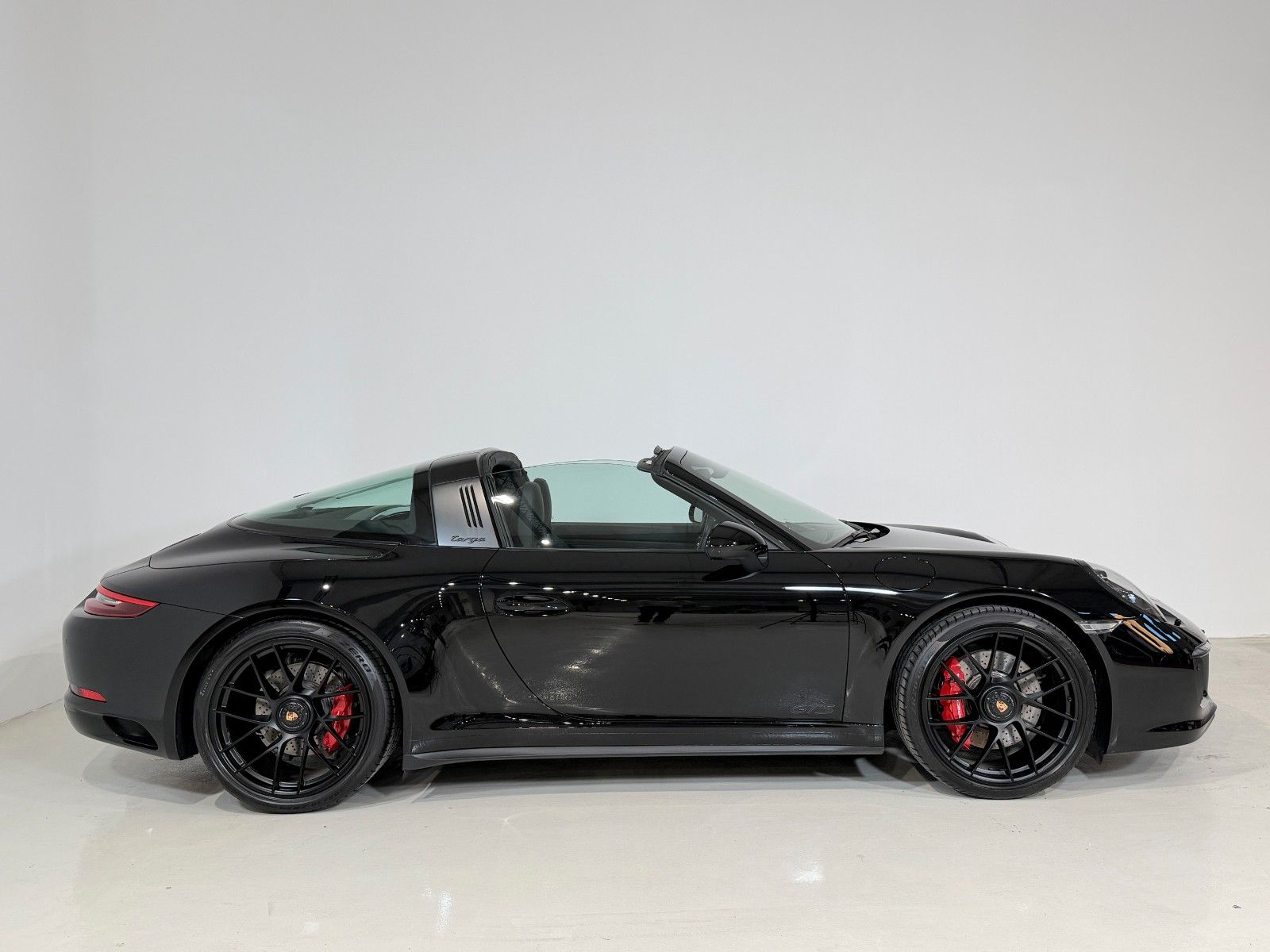 Porsche 911 Targa 4 GTS Traumhafter TOP-Zustand foto 7
