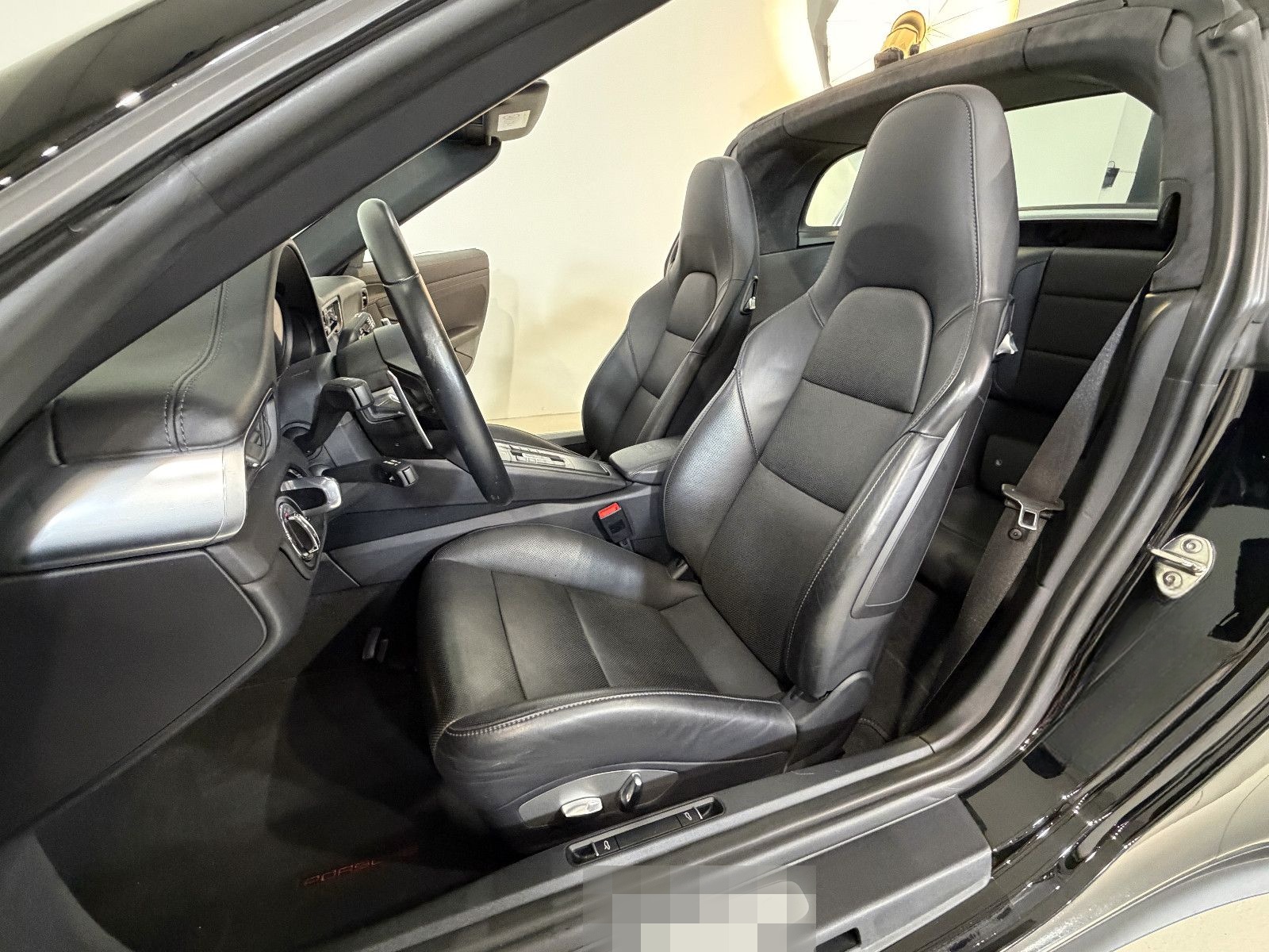 Porsche 911 Targa 4 GTS Traumhafter TOP-Zustand foto 15