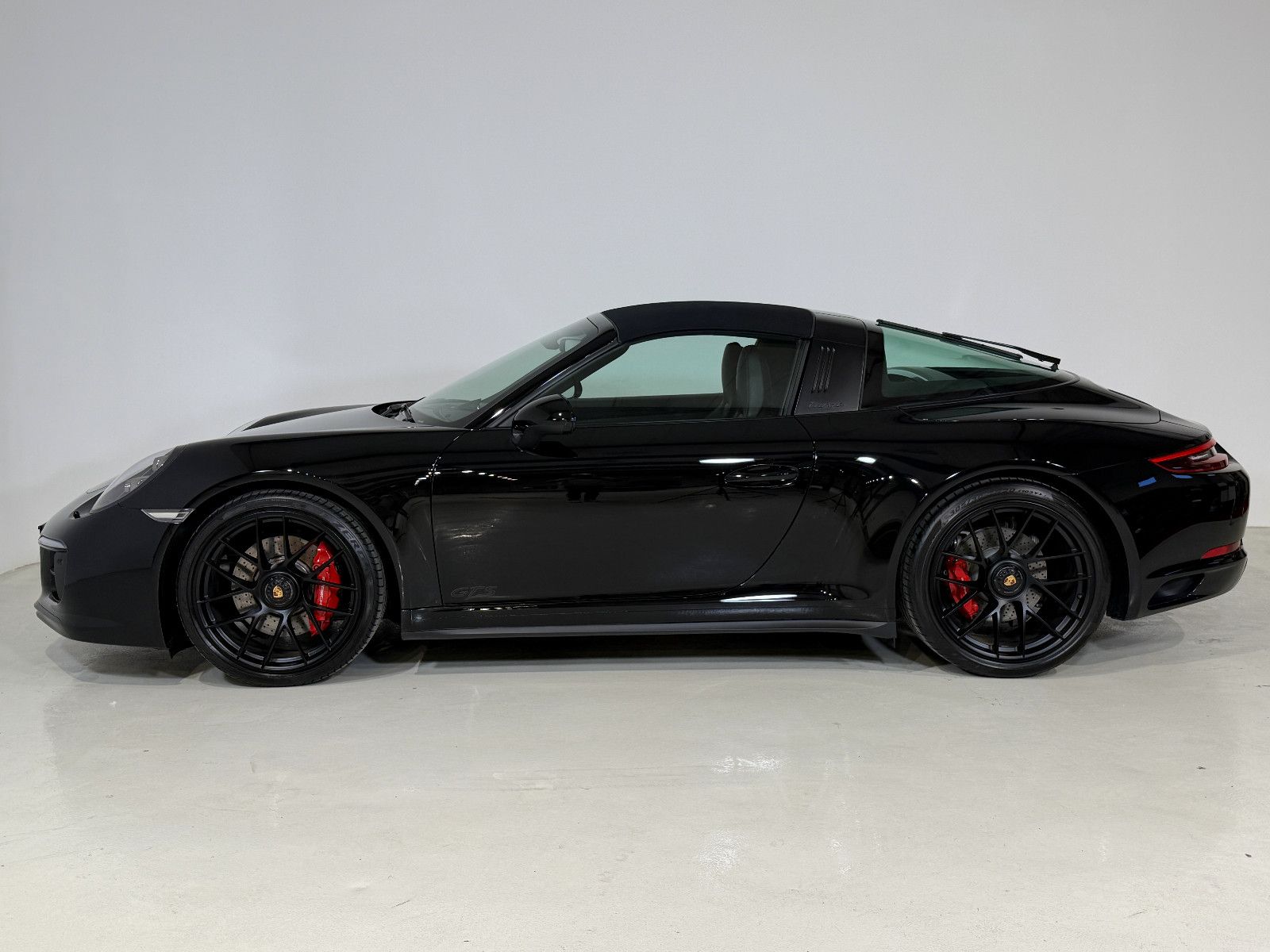 Porsche 911 Targa 4 GTS Traumhafter TOP-Zustand foto 4