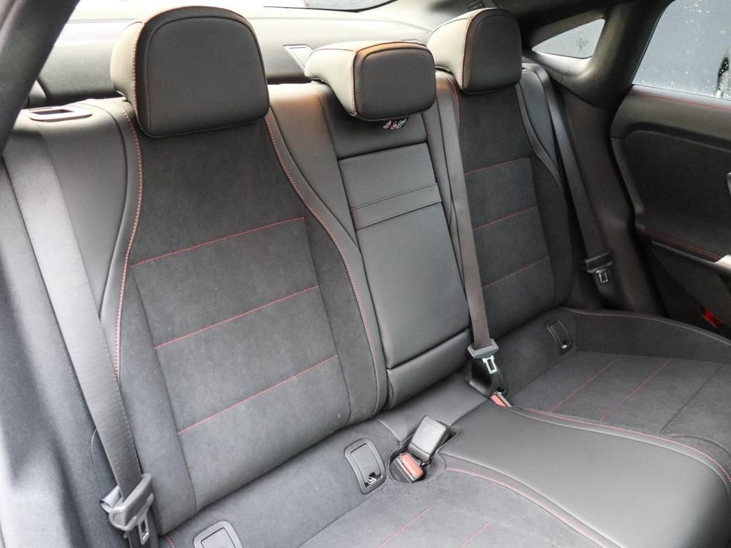 Mercedes-Benz CLA 250+ mit EQ Technologie AMG-Sport+Burm+Pano foto 4