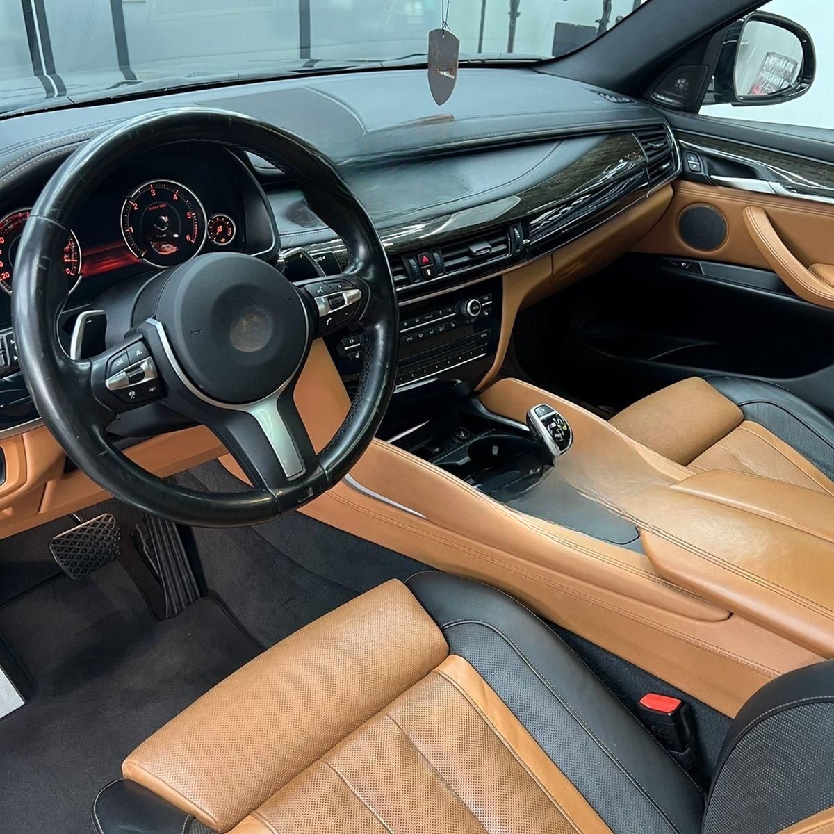 BMW X6 M50 d, Pano, LED, HeUp,SoftC., SitzKül.HarmKa foto 11
