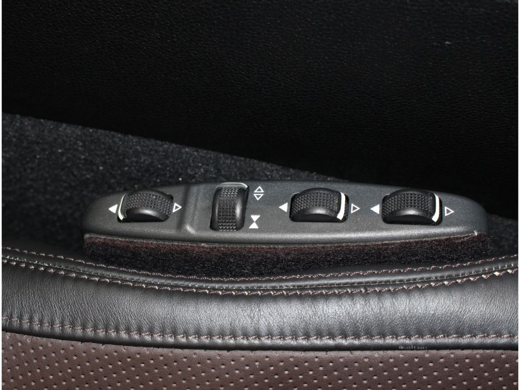 Mercedes-Benz E 350 CGI AMG Line BlueEff. Designo*H&K*TOP foto 20