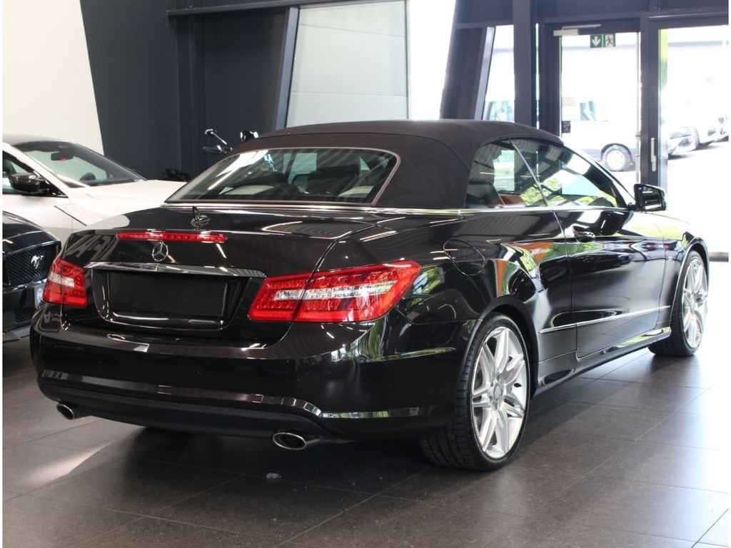 Mercedes-Benz E 350 CGI AMG Line BlueEff. Designo*H&K*TOP foto 5