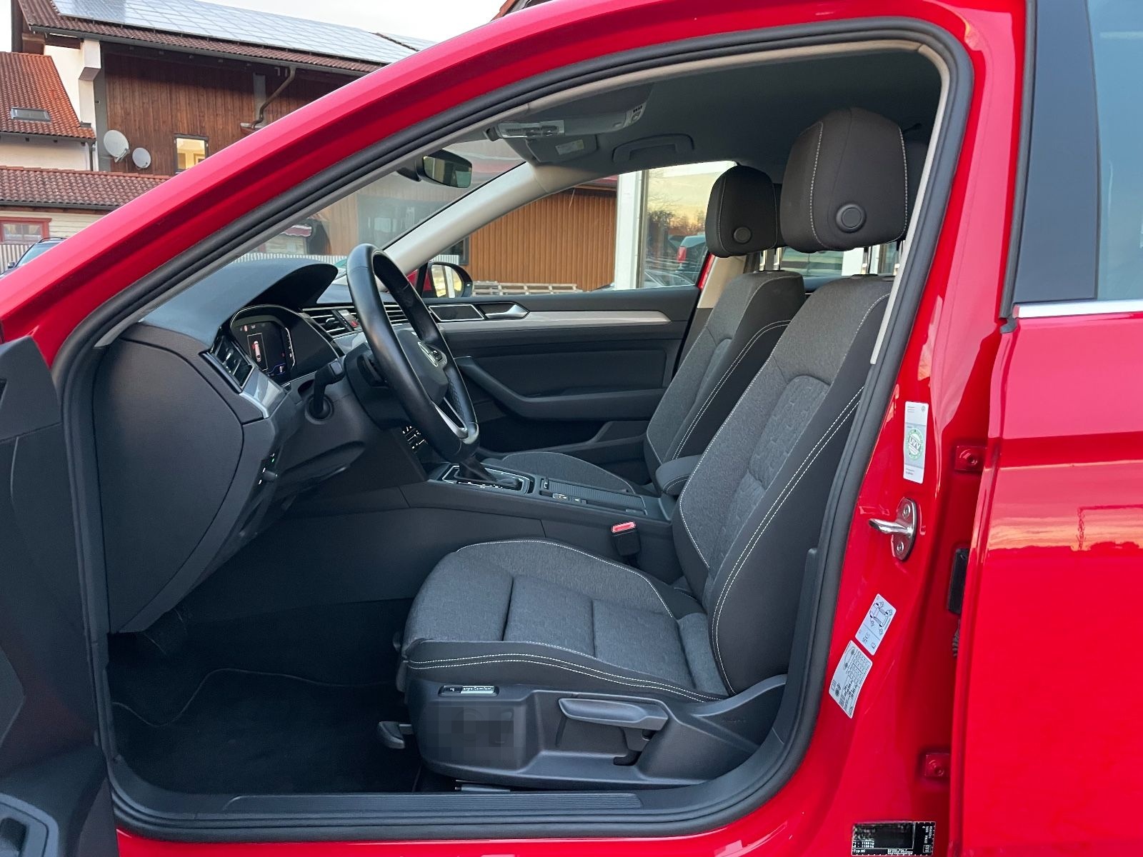 Volkswagen Passat Variant 2.0 TDI DSG Massage Kamera VZE foto 8