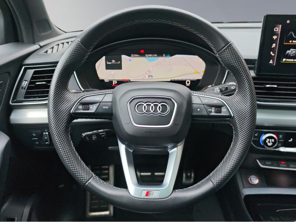 Audi SQ5 3.0 TDI quattro foto 11
