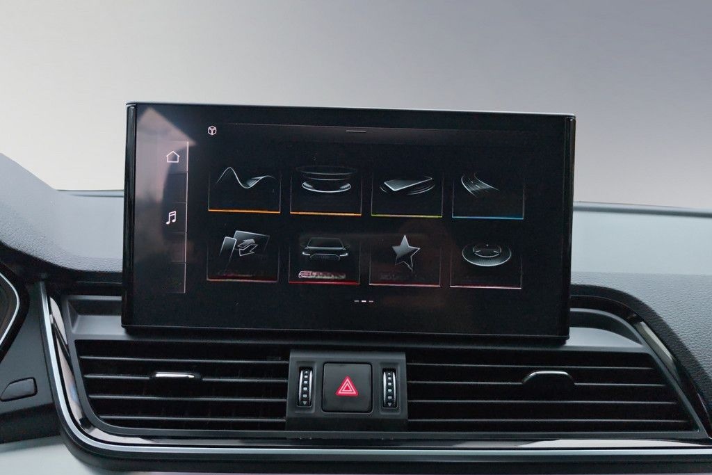 Audi SQ5 3.0 TDI quattro foto 15