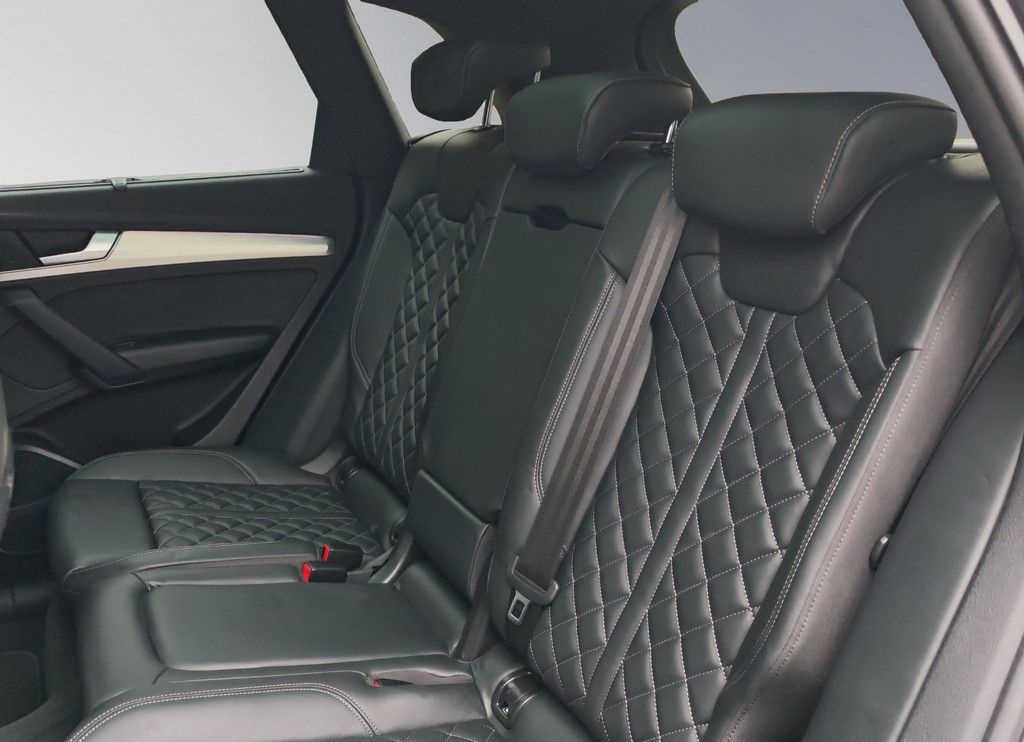 Audi SQ5 3.0 TDI quattro foto 18