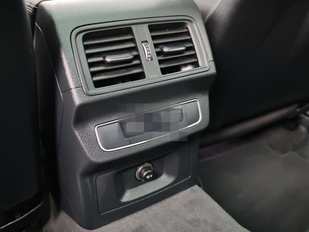 Audi SQ5 3.0 TDI quattro foto 22