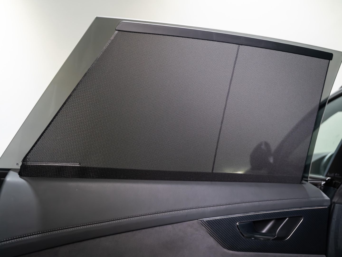 Audi SQ8 EXCLUSIVE BLACK PANO AHK MATRIX HUD 3D B&O 2 foto 12