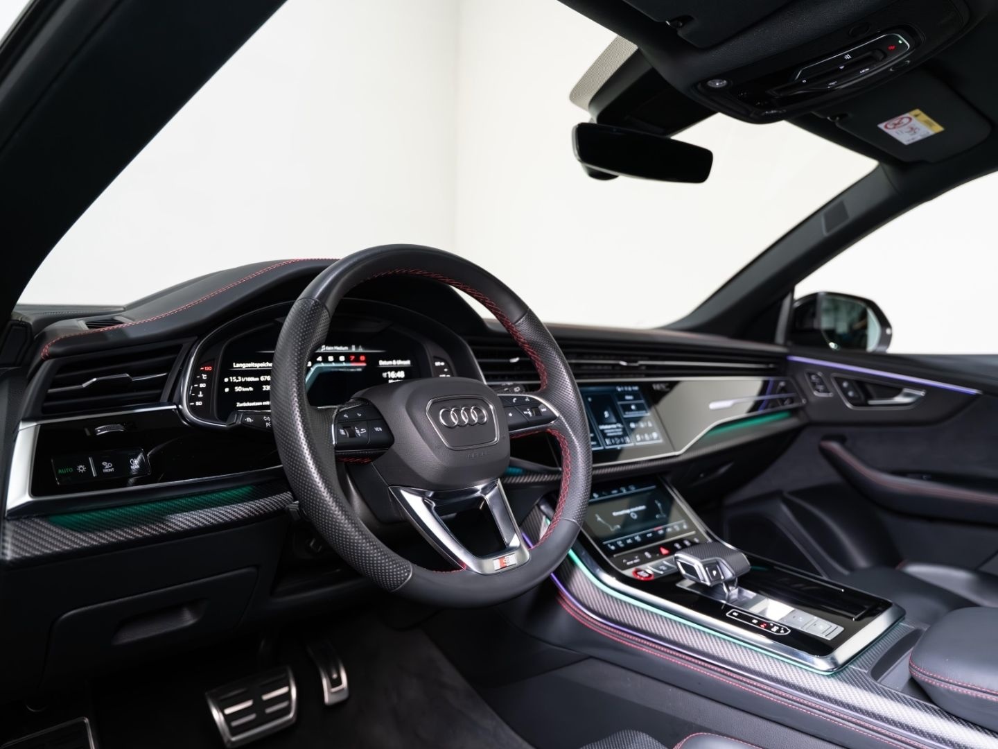 Audi SQ8 EXCLUSIVE BLACK PANO AHK MATRIX HUD 3D B&O 2 foto 19