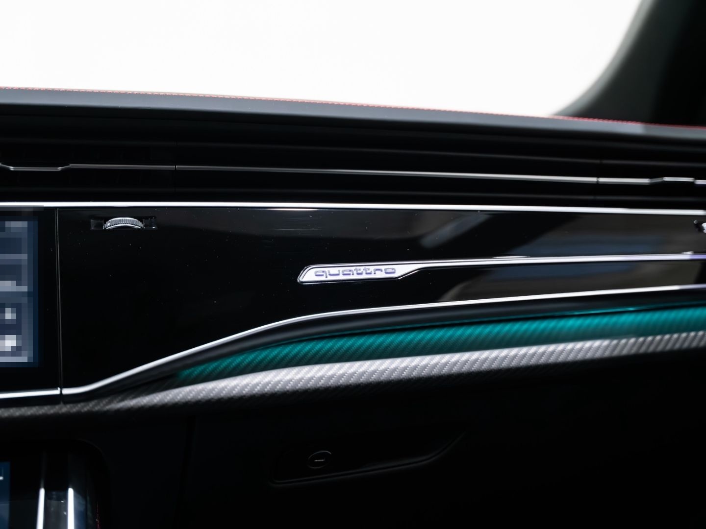 Audi SQ8 EXCLUSIVE BLACK PANO AHK MATRIX HUD 3D B&O 2 foto 20